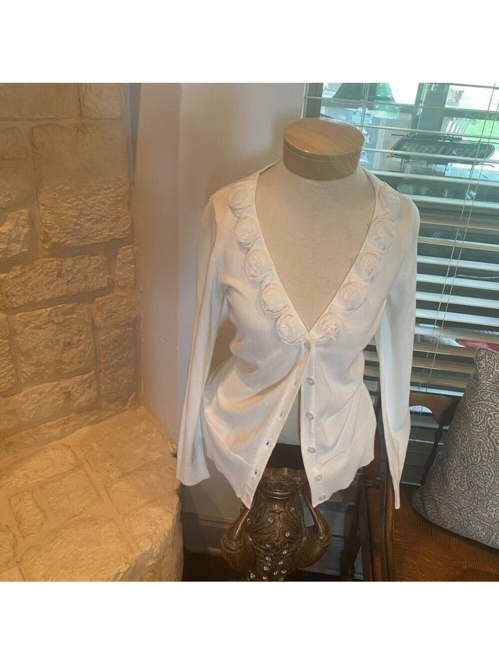 NWT AB Studio Cardigan sweater in White, size small 100%cotton - Picture 3 of 11